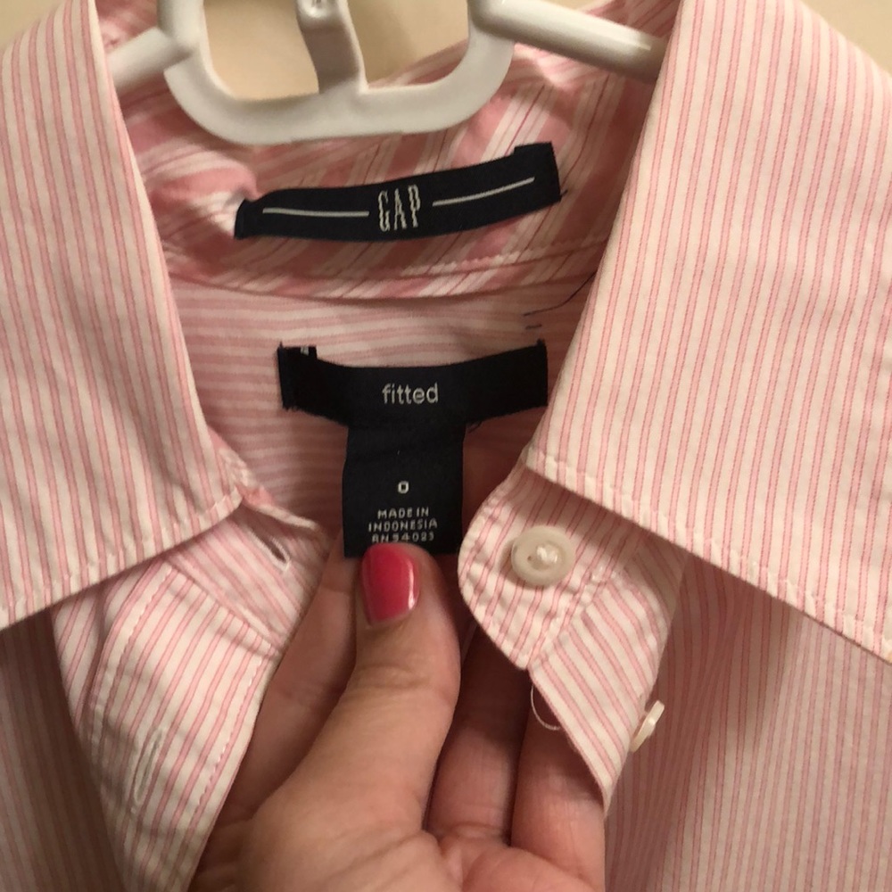 Pink striped button down - Picture 3 of 4
